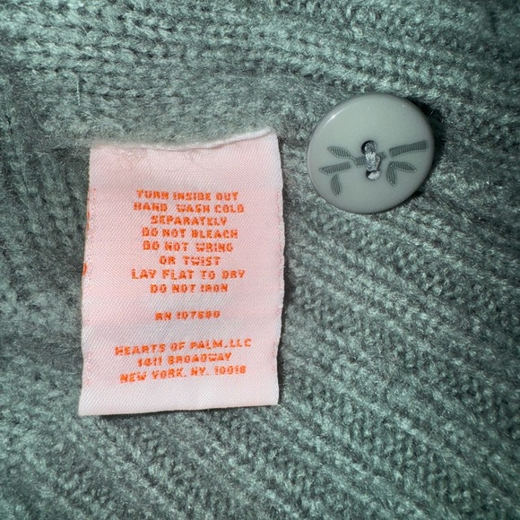 Hearts of palm soft sage Green Cable Knit Sweater with ball dots Size Small GUC - Picture 9 of 14